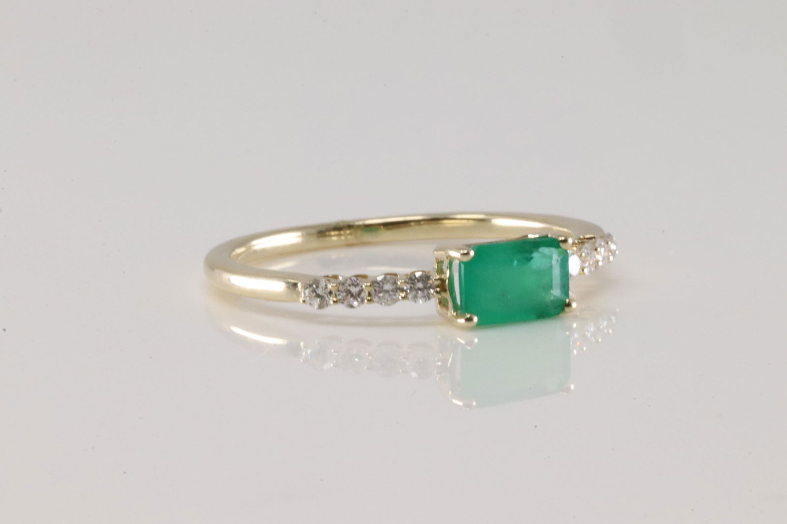 Emerald & Diamond Ring 14Kt. - 2