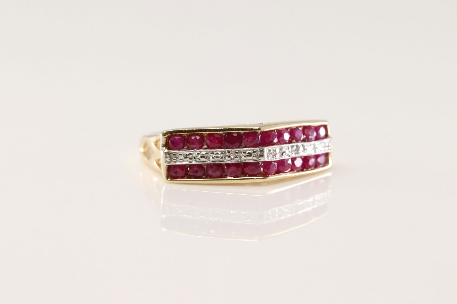 Ruby & Diamond Ring 10Kt. - 2