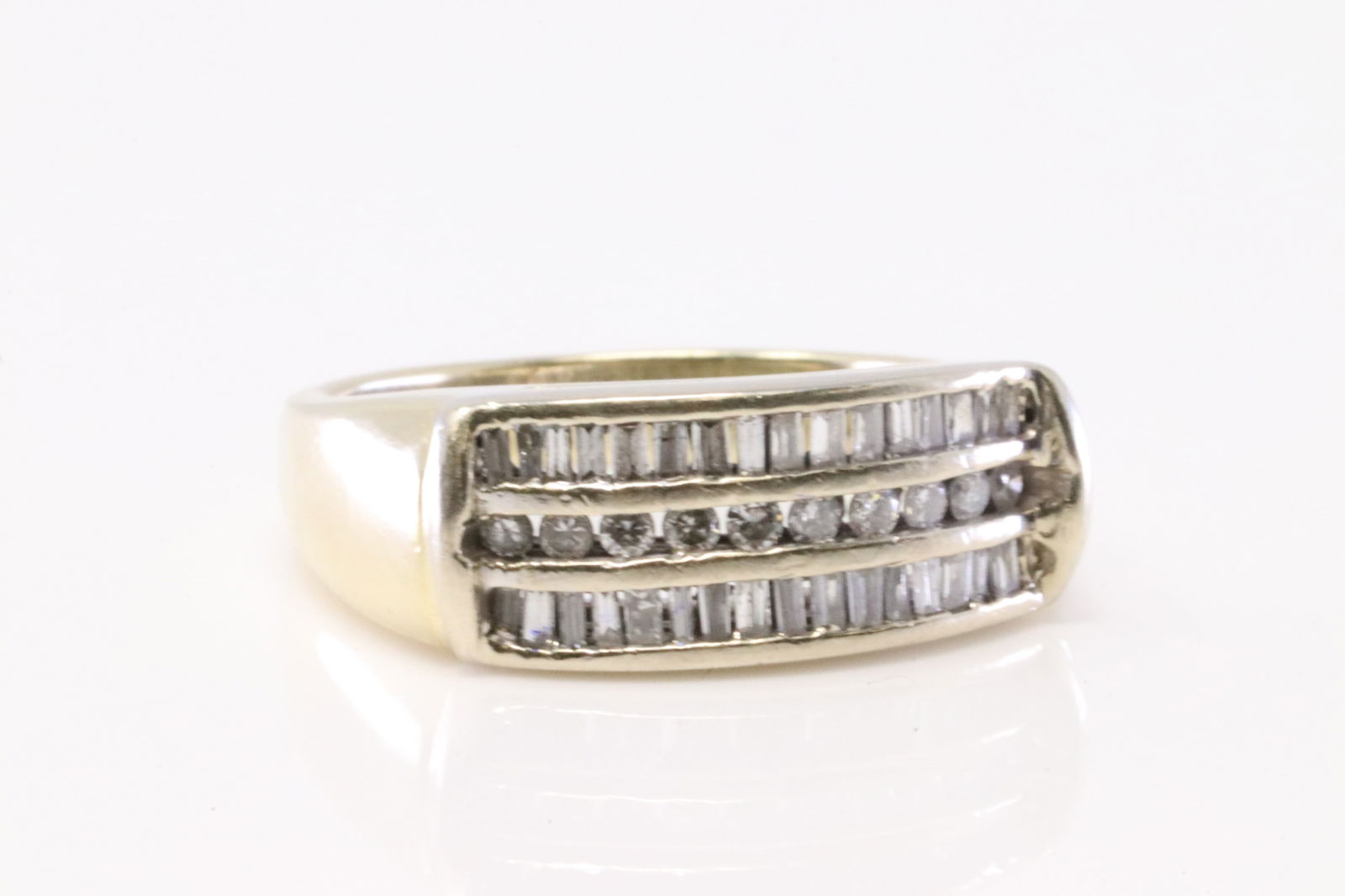 Diamond Ring 14Kt. - 3