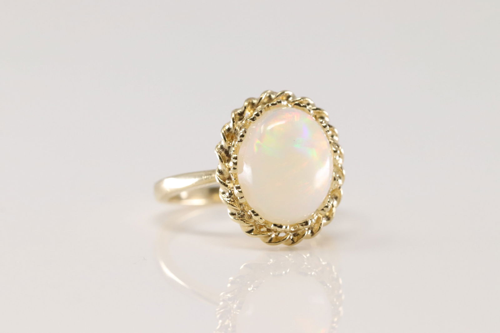 Opal Gemstone Ring 14Kt. - 2