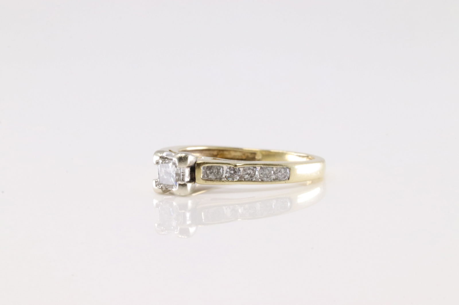 Diamond Ring 14Kt. - 3