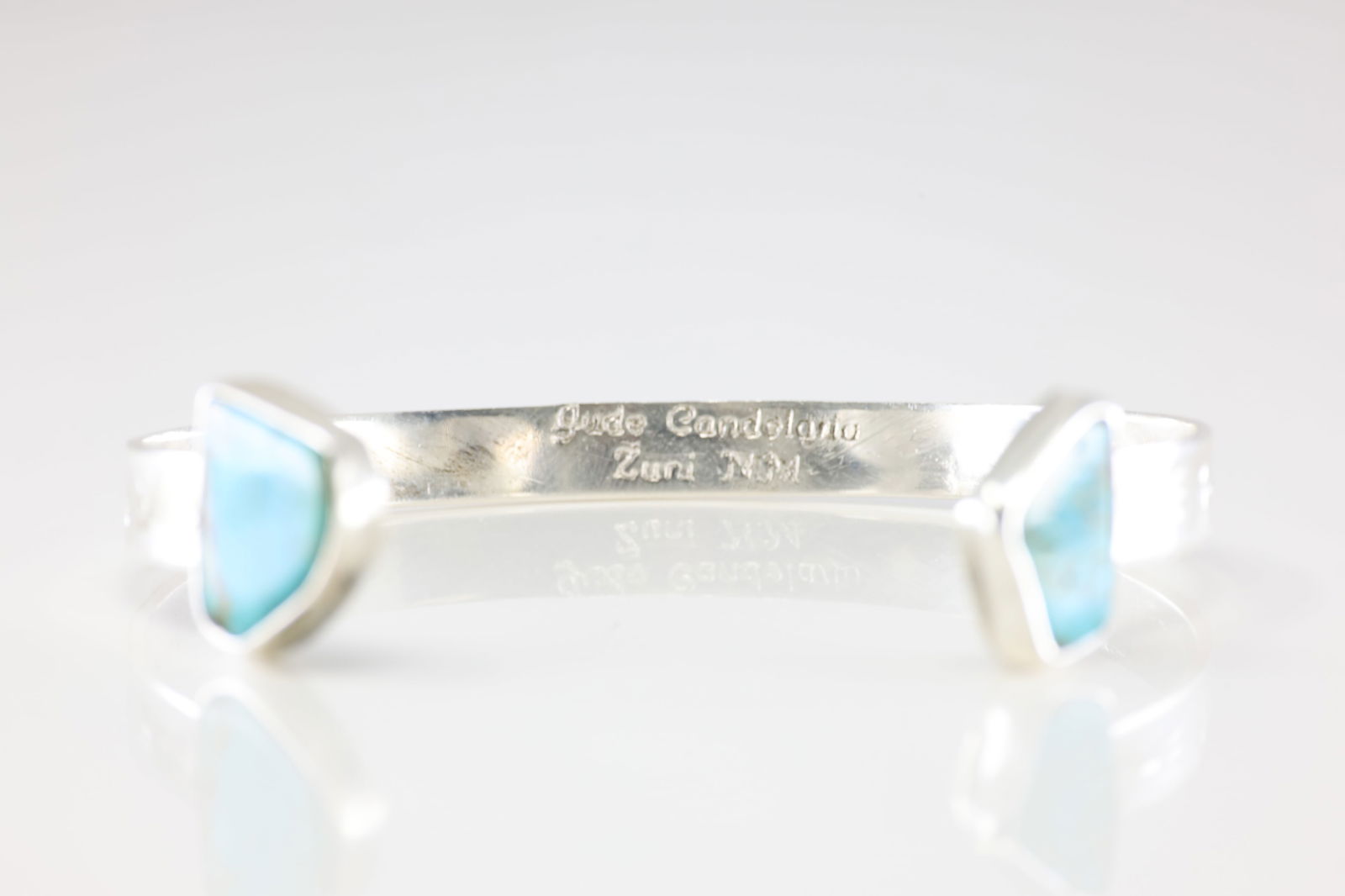 Native America Zuni Sterling Silver Turquoise Bracelet Cuff By Jude Candelaria.: This is a Native America Zuni Sterling Silver Turquoise Bracelet Cuff By Jude Candelaria.