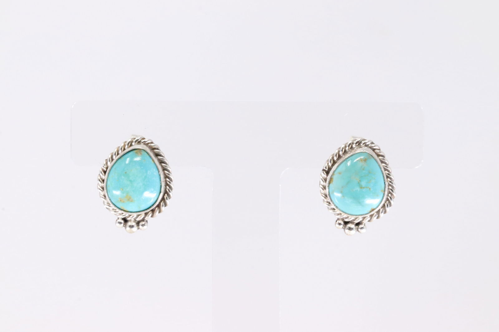 Native America Navajo Sterling Silver Kingman Turquoise Post Earring's By Trish Largo. (1 of 4)