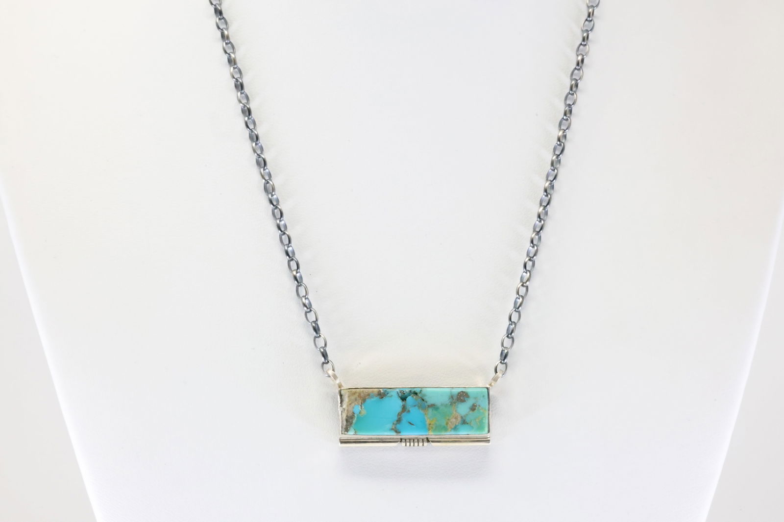 Native American Navajo Sterling Silver Kingman Turquoise Necklace By Steve Francisco.: This is a Native American Navajo Sterling Silver Kingman Turquoise Necklace By Steve Francisco. Necklace length: 16.00"