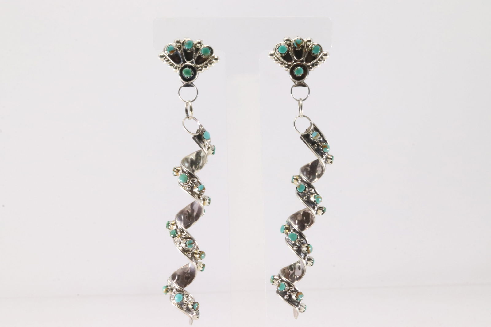 Native America Zuni Sterling Silver Kingman Turquoise Post / Dangling Earring's By Joan Cheama.: This is a Native America Zuni Sterling Silver Kingman Turquoise Post / Dangling Earring's By Joan Cheama.