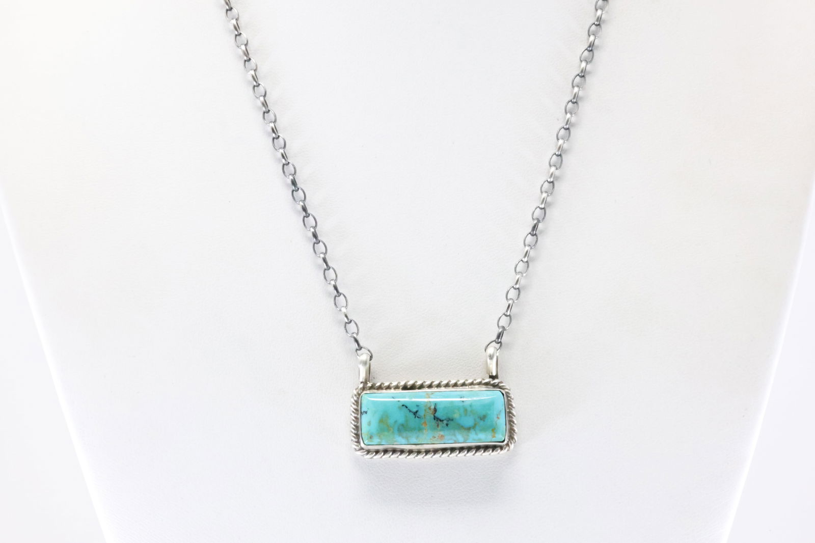 Native America Navajo Sterling Silver Kingman Turquoise Necklace By Donovan Skeets. (1 of 4)