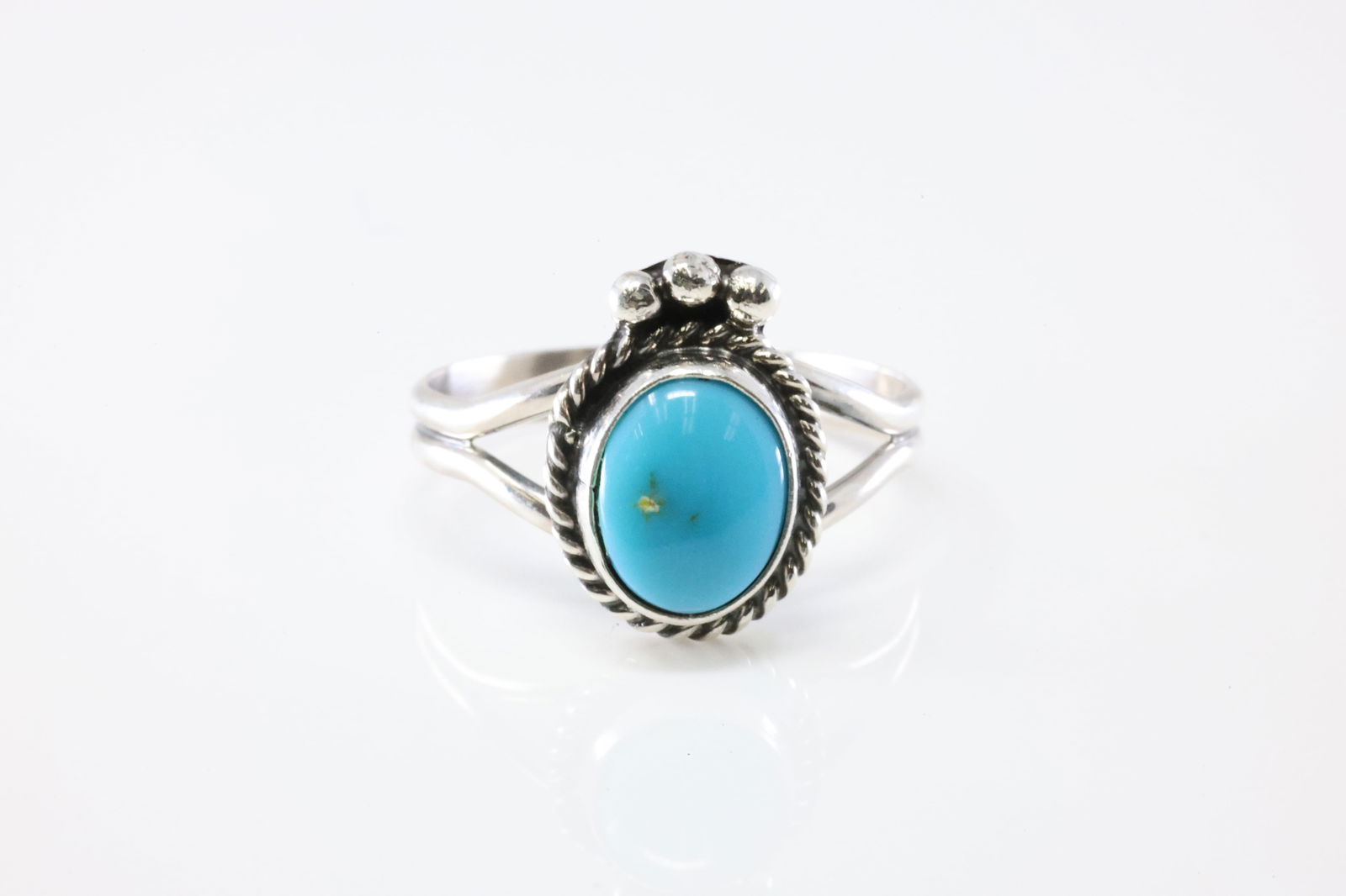 America Sterling Silver Turquoise Ring. (1 of 4)