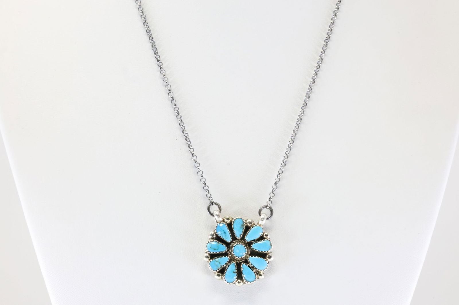 Native American Zuni Sterling Silver Turquoise Kingman Necklace By Alicia Wilson.: This is a Native American Zuni Sterling Silver Turquoise Kingman Necklace By Alicia Wilson. Stamp AJW. Necklace Length: 18.00.