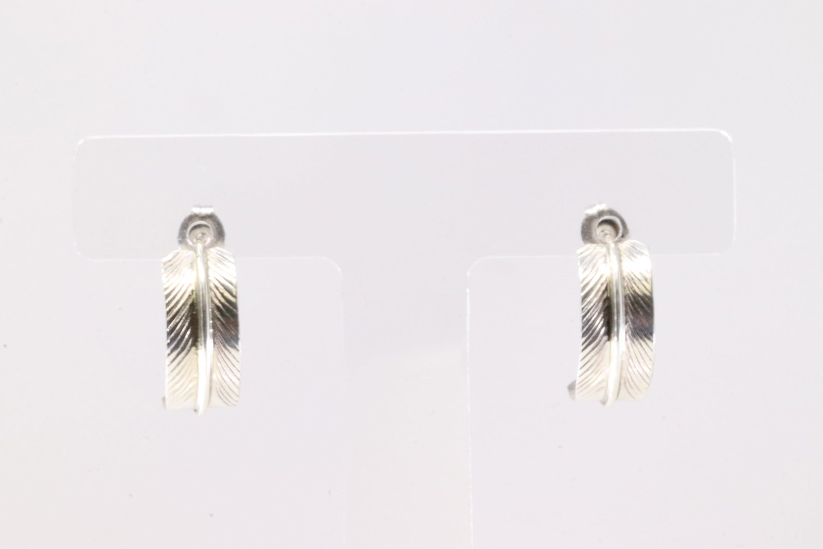 Native America Navajo Sterling Silver Solid Stamped Post Earring's By Aaron Davis.: This is a Native America Navajo Sterling Silver Solid Stamped Post Earring's By Aaron Davis. Stamp AD.