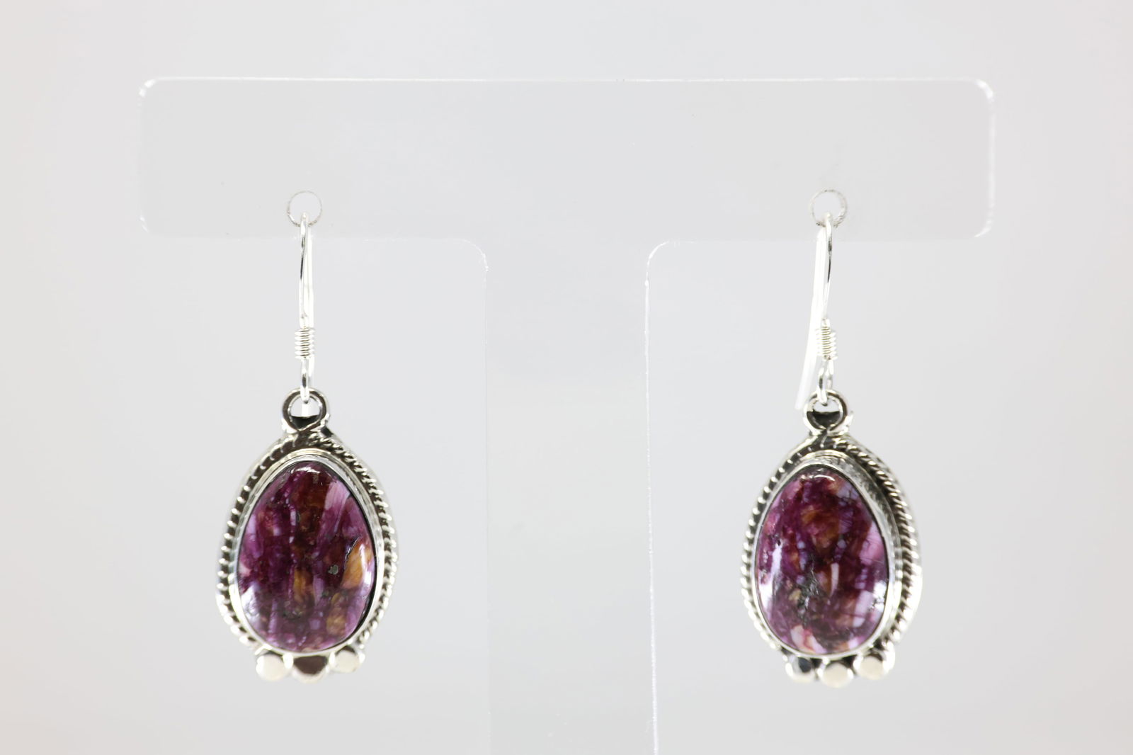 America Sterling Silver Purple Spiny Oyster Dangling Earring's. (1 of 4)