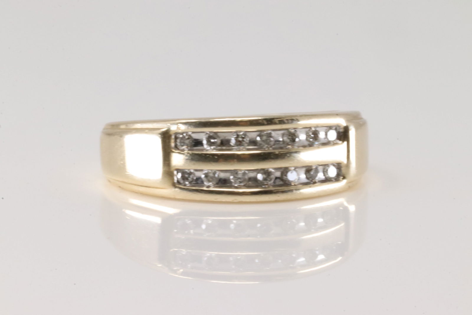 Wedding Diamond Ring 10Kt. - 3