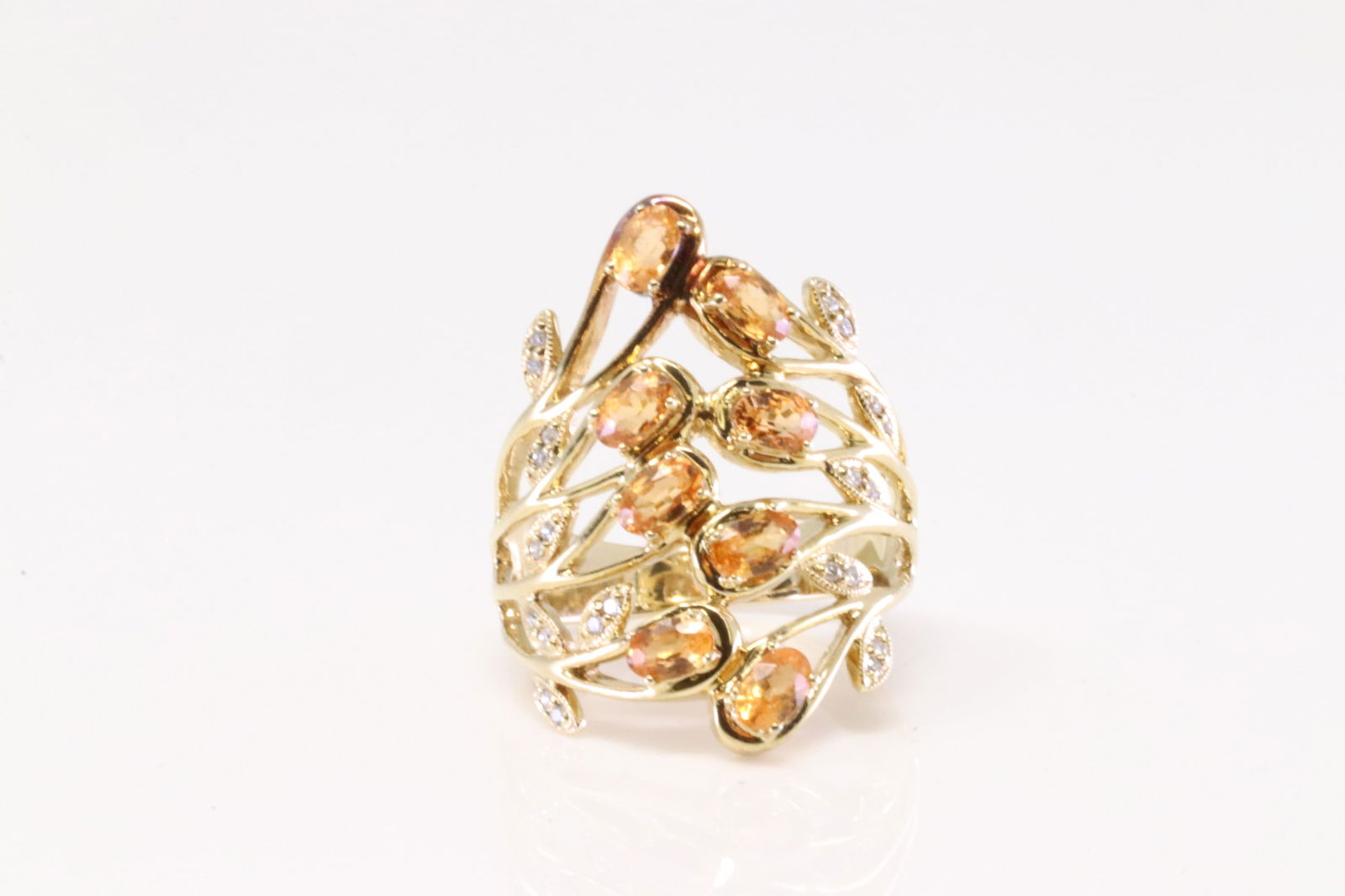 Citrine & Diamond Floral Ring 14Kt.: Citrine & Diamond Floral Ring 14Kt.