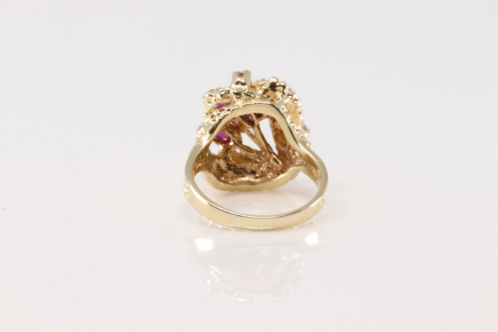 Elegant Ruby & Diamond Ring 14Kt. - 4