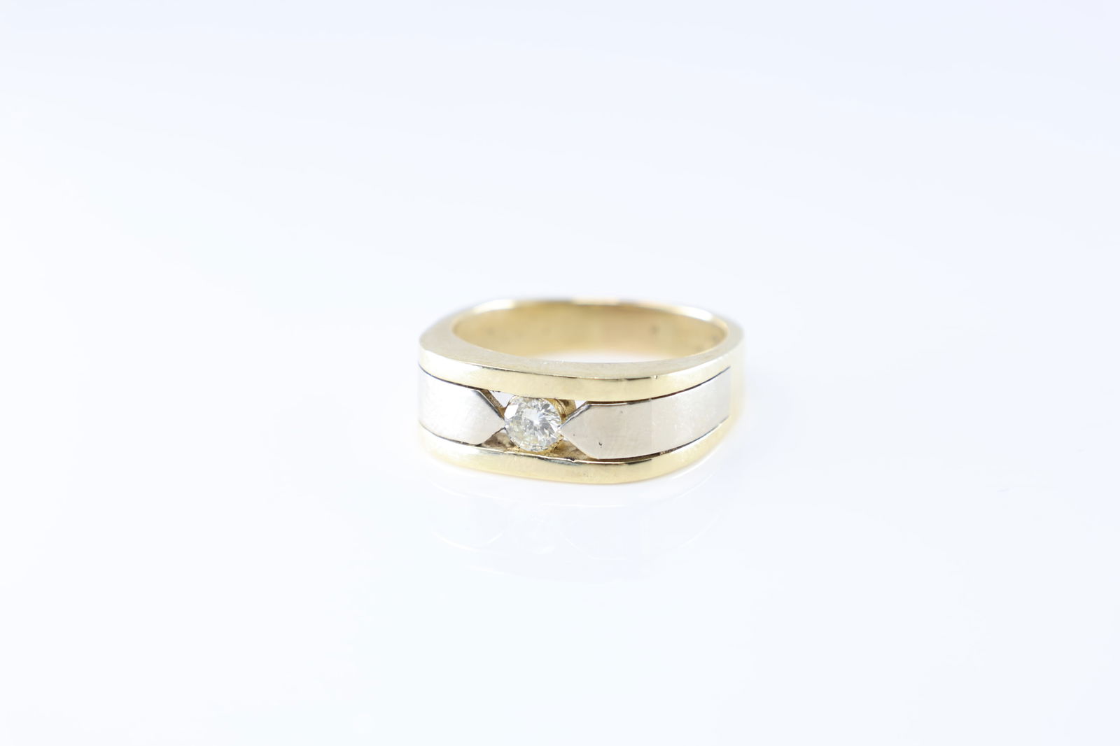 Diamond Ring 14Kt. - 2