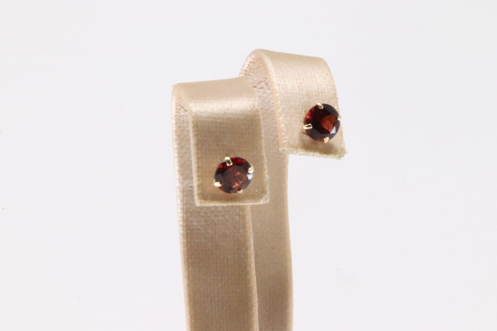 Garnet Stud Earring 14Kt. - 3