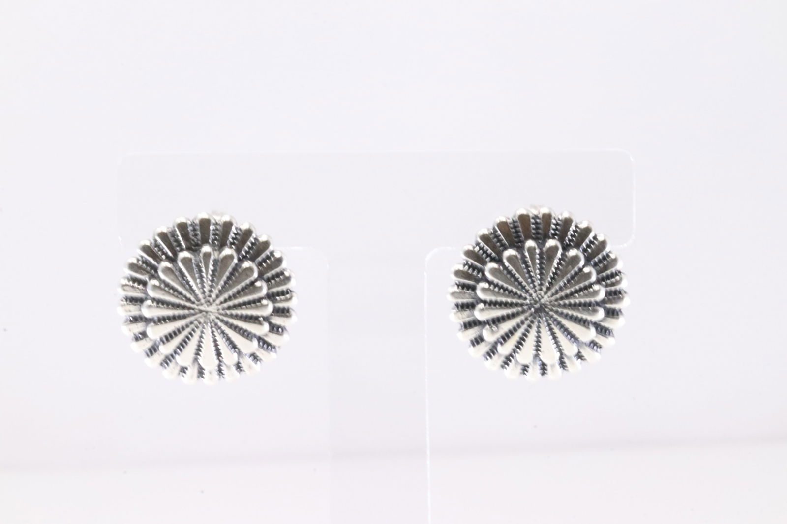 America Sterling Silver Solid Stamped Post Earring's.: This is a America Sterling Silver Solid Stamped Post Earring's.