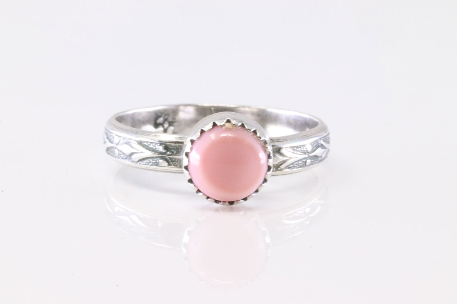 Native American Navajo Sterling Silver Pink Conch Ring By Letricia Largo. From R.B Company. (1 of 4)