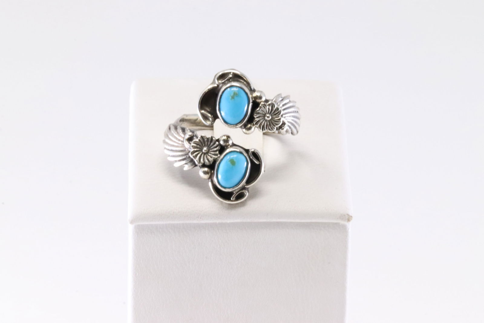 America Sterling Silver Turquoise Ring. (1 of 4)