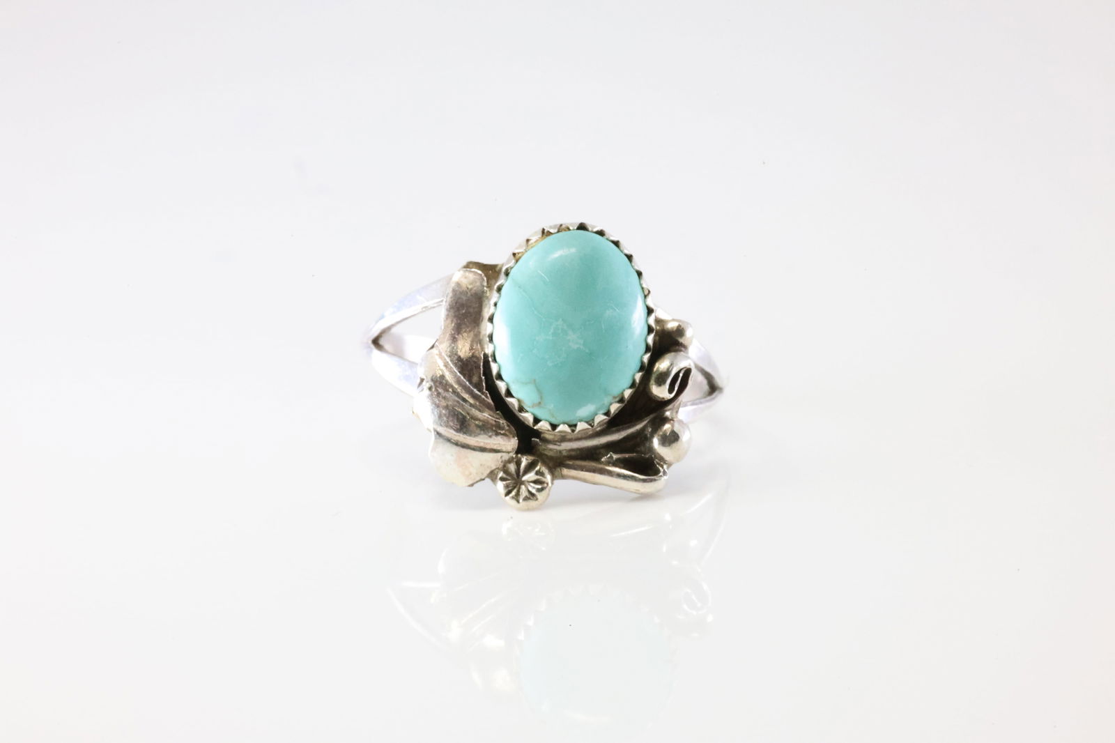 America Sterling Silver Turquoise Ring. (1 of 4)