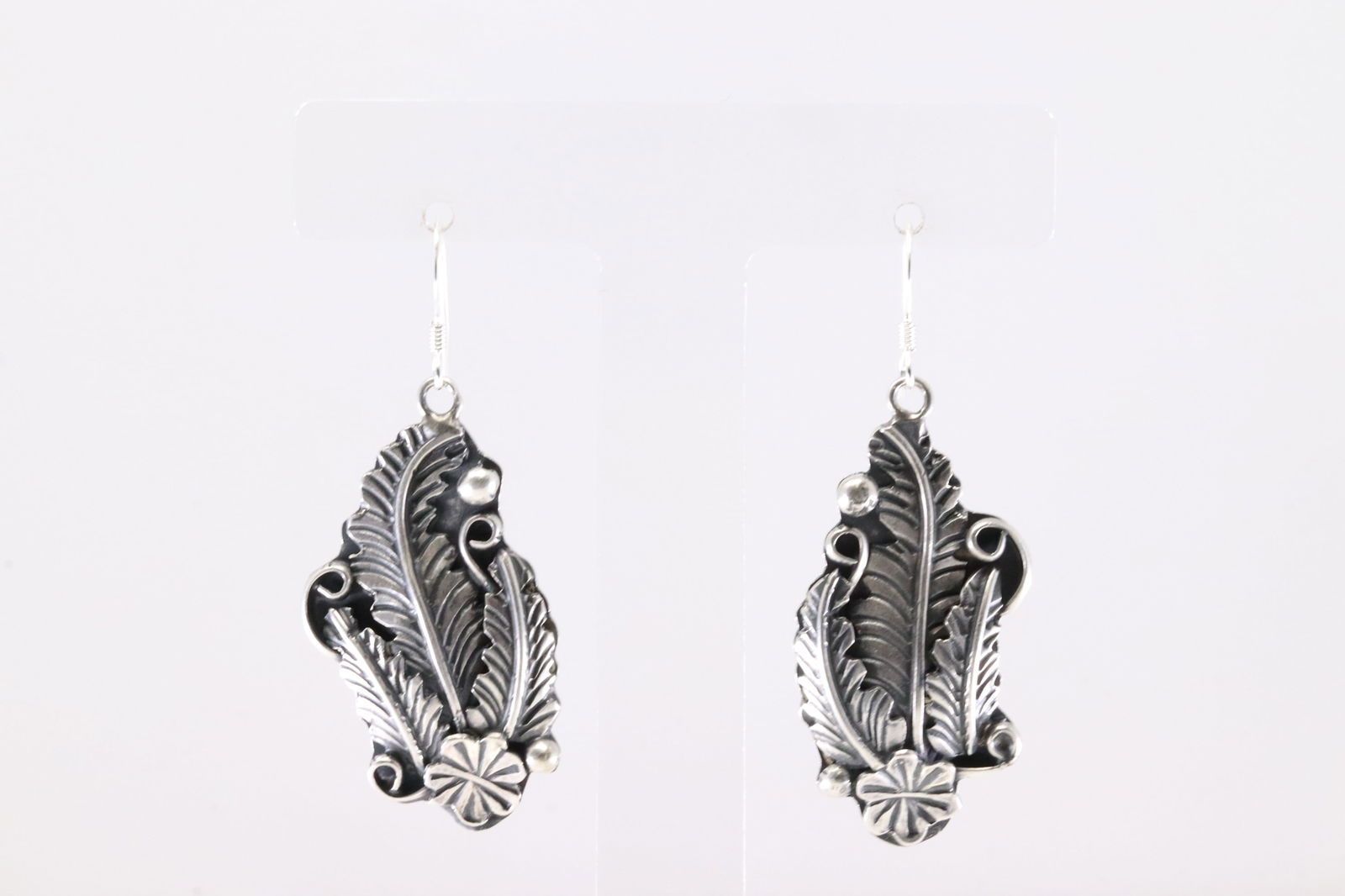 Native America Navajo Sterling Silver Floral Dangling Earring's By Harry B.Yazzie. (1 of 4)