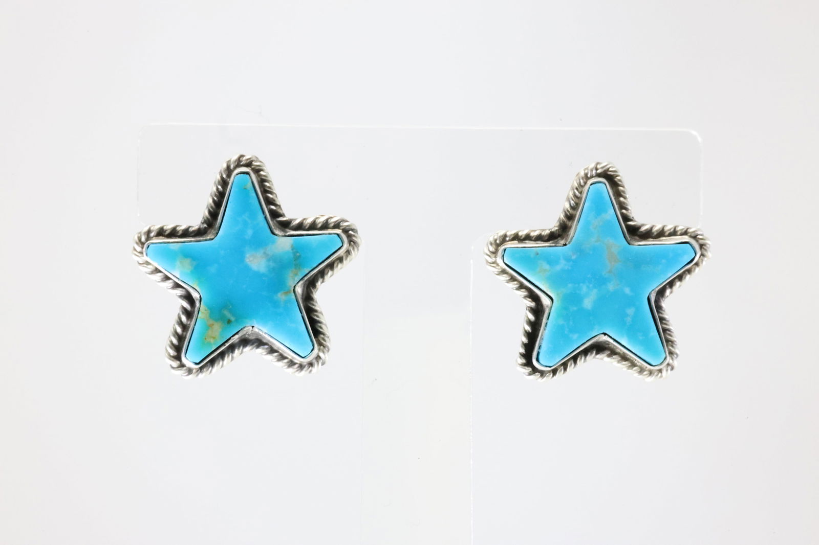 Native America Navajo Sterling Silver Kingman Turquoise Star Post Earring's By Larson Chee.: This is a Native America Navajo Sterling Silver Kingman Turquoise Star Post Earring's By Larson Chee. Stamp L.C.