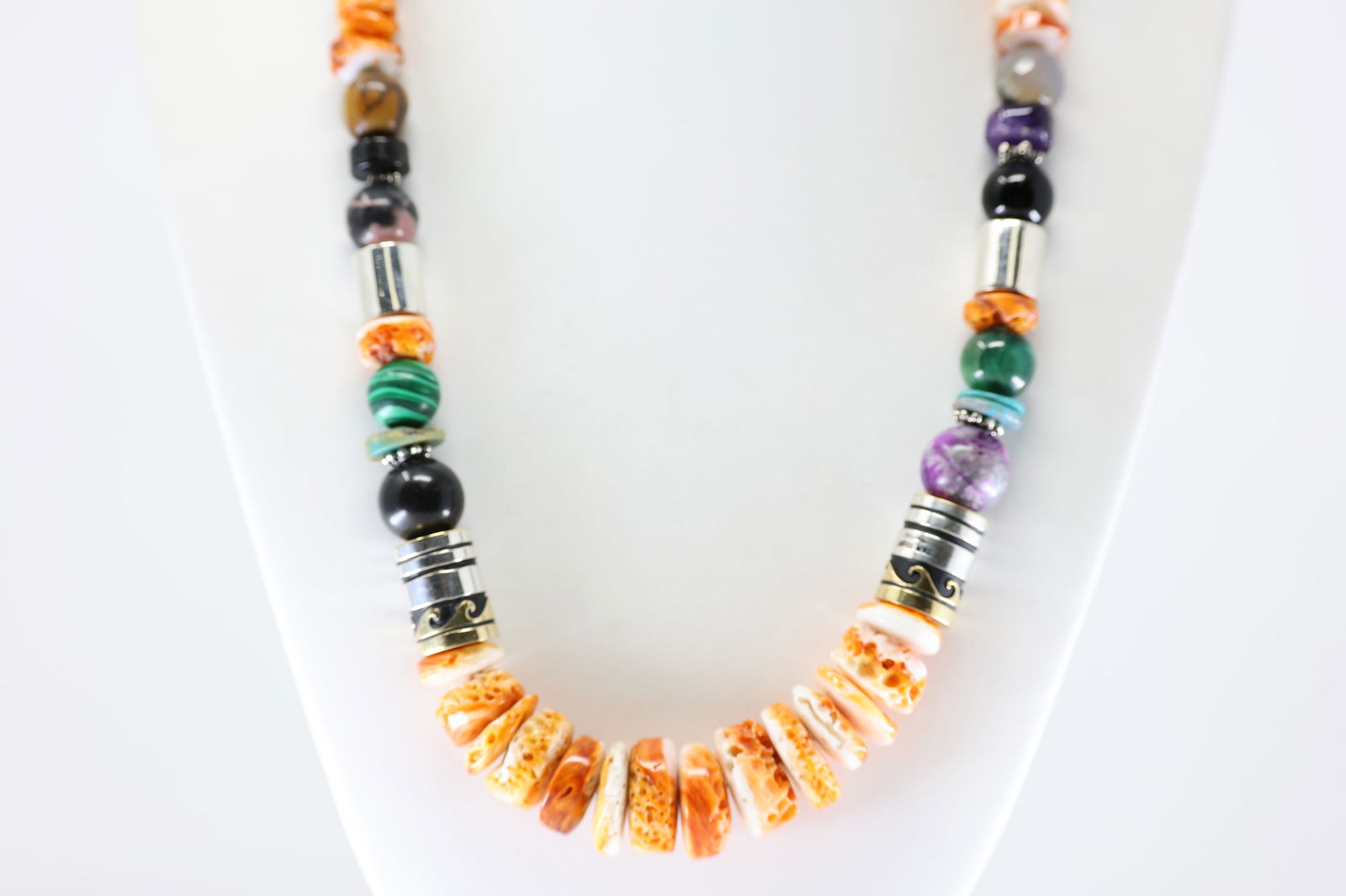 Native America Navajo Sterling Silver Multi-Color Stone / Stamp Necklace By T&R Singer. (1 of 3)