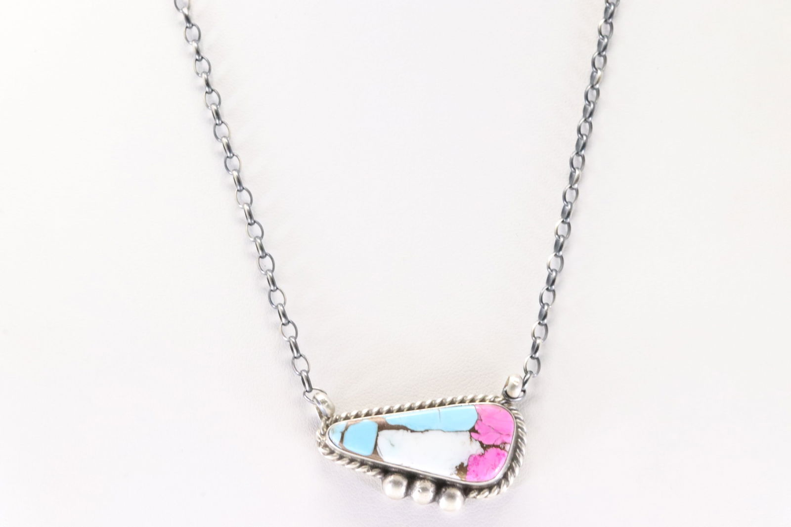 Native America Navajo Sterling Silver Cotton Candy Necklace By Chassity Belone.: This is a Native America Navajo Sterling Silver Cotton Candy Necklace By Chassity Belone. Necklace length: 16.00"