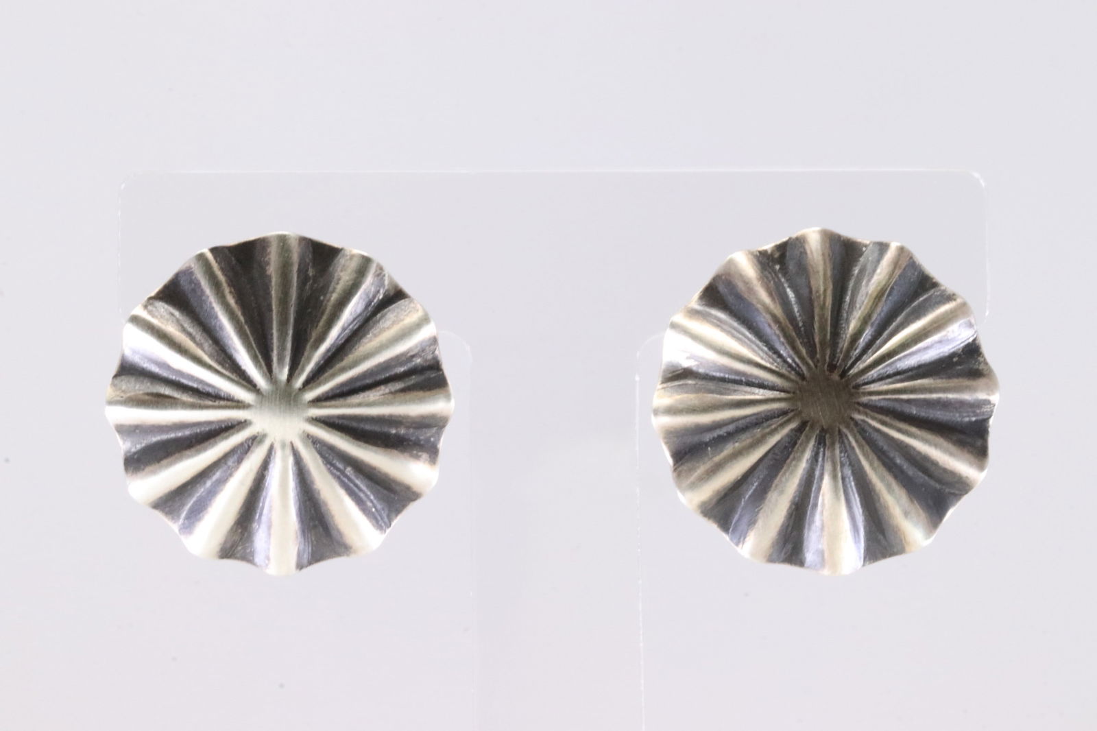 American Sterling Silver Solid Post Earring's.: This is a American Sterling Silver Solid Post Earring's.