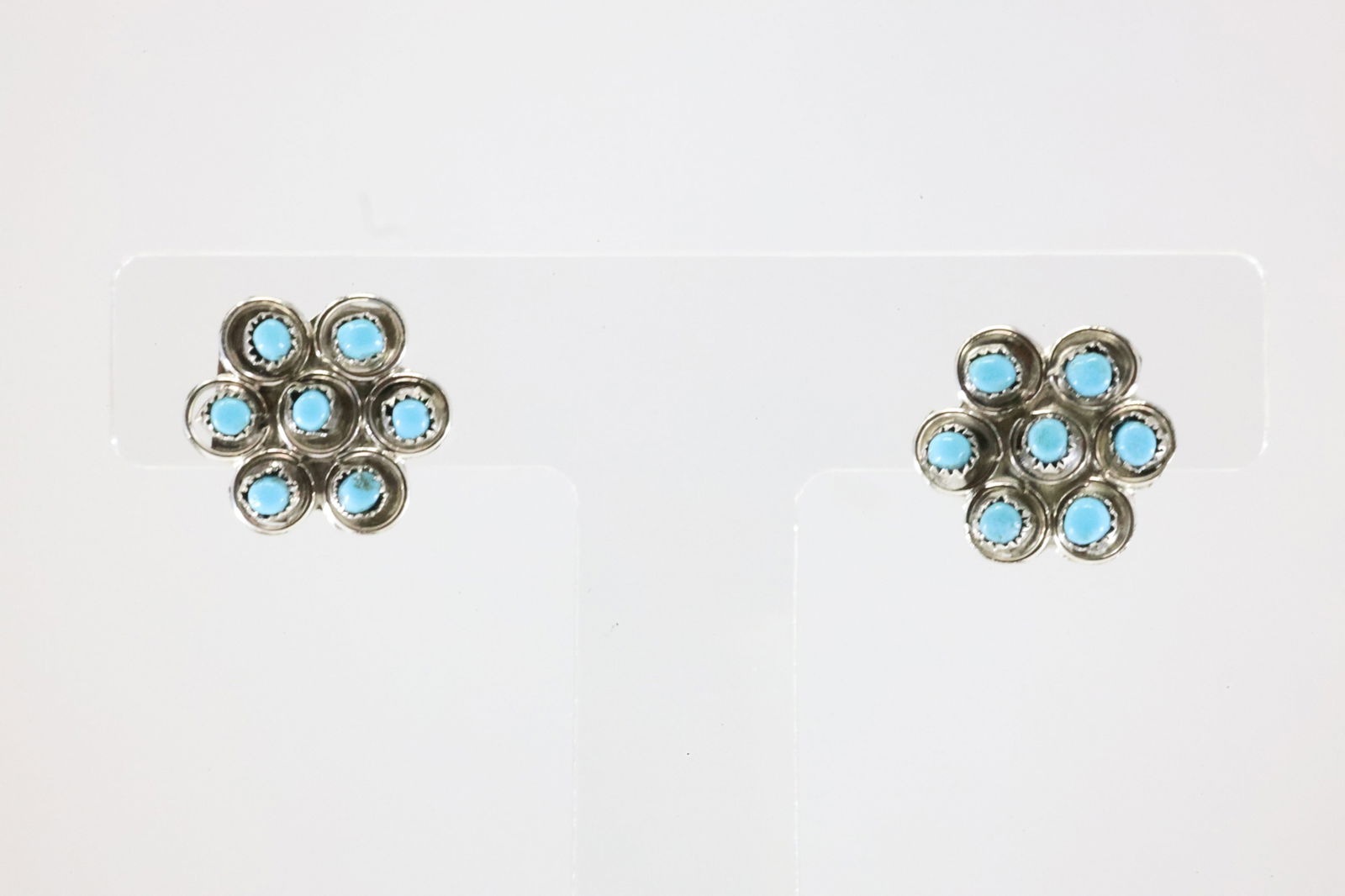 America Sterling Silver Turquoise Post Earring's.: This is a America Sterling Silver Turquoise Post Earring's.