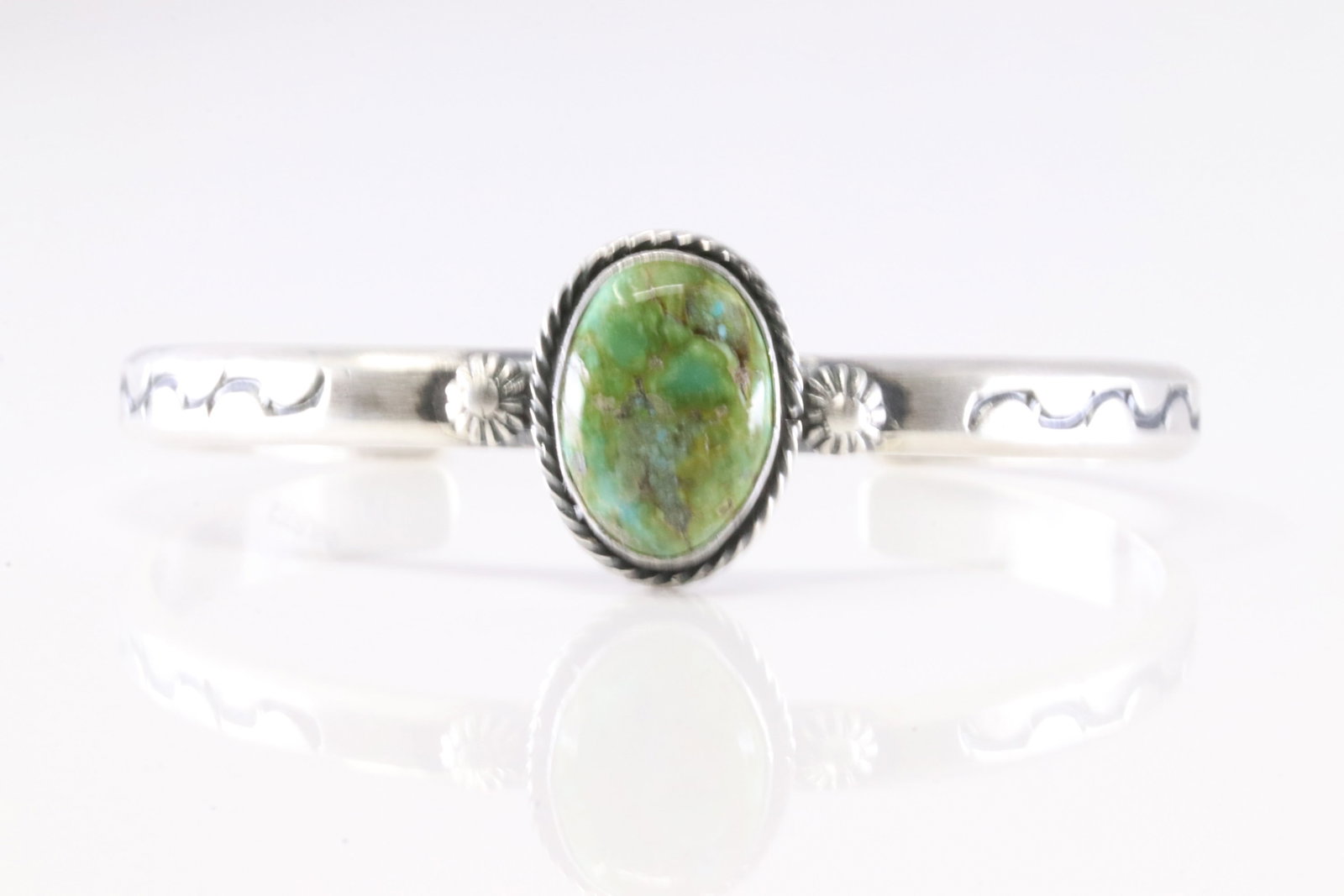 Native America Navajo Sterling Silver Sonora Gold Turquoise Bracelet Cuff By Samuel Yellowhair.: This is a Native America Navajo Sterling Silver Sonora Gold Turquoise Bracelet Cuff By Samuel Yellowhair. Stamp SY.