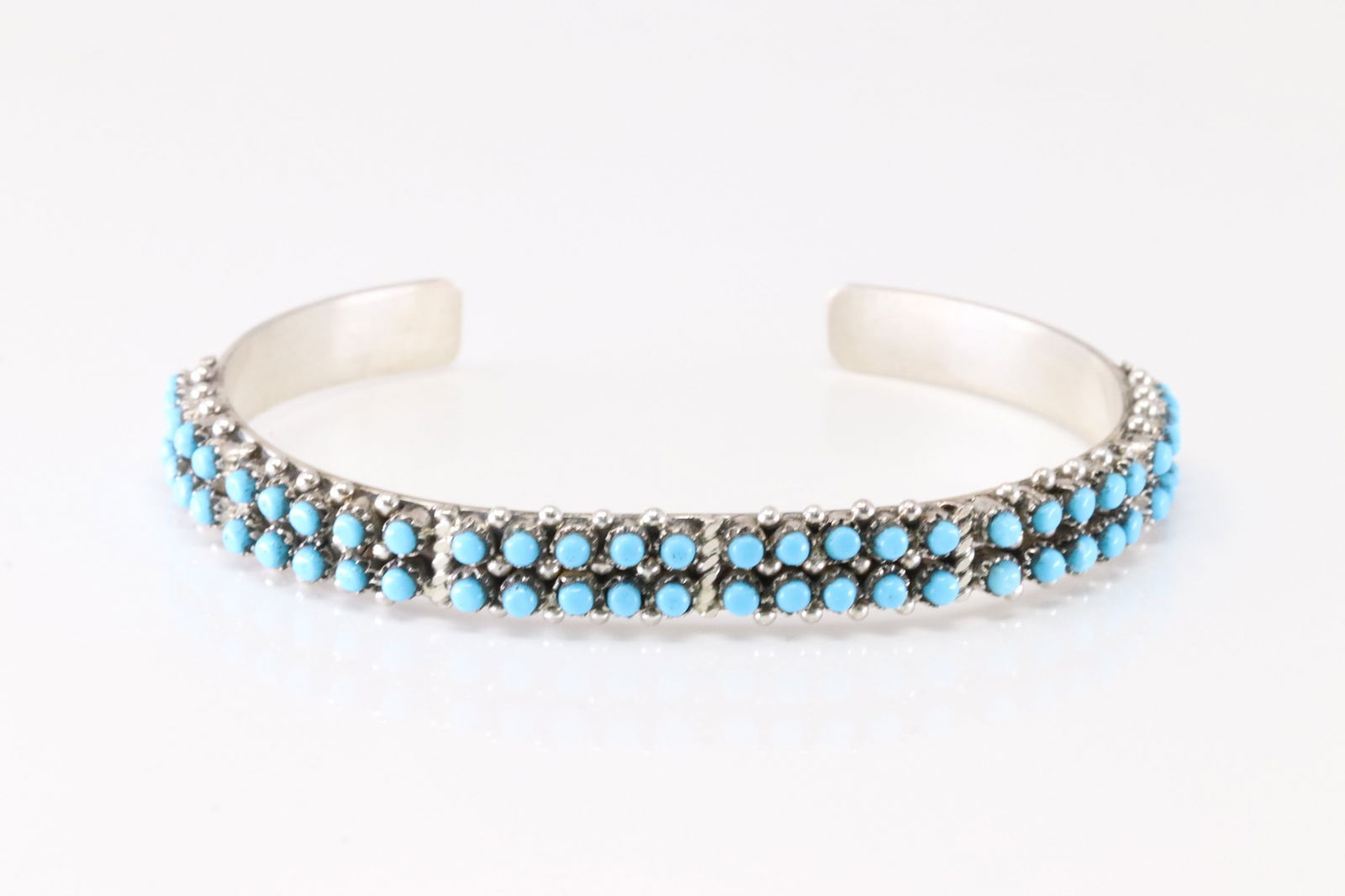 Native America Zuni Sterling Silver Turquoise Bracelet Cuff By A. Haloo.: This is a Native America Zuni Sterling Silver Turquoise Bracelet Cuff By A. Haloo. Stamp A.Haloo.