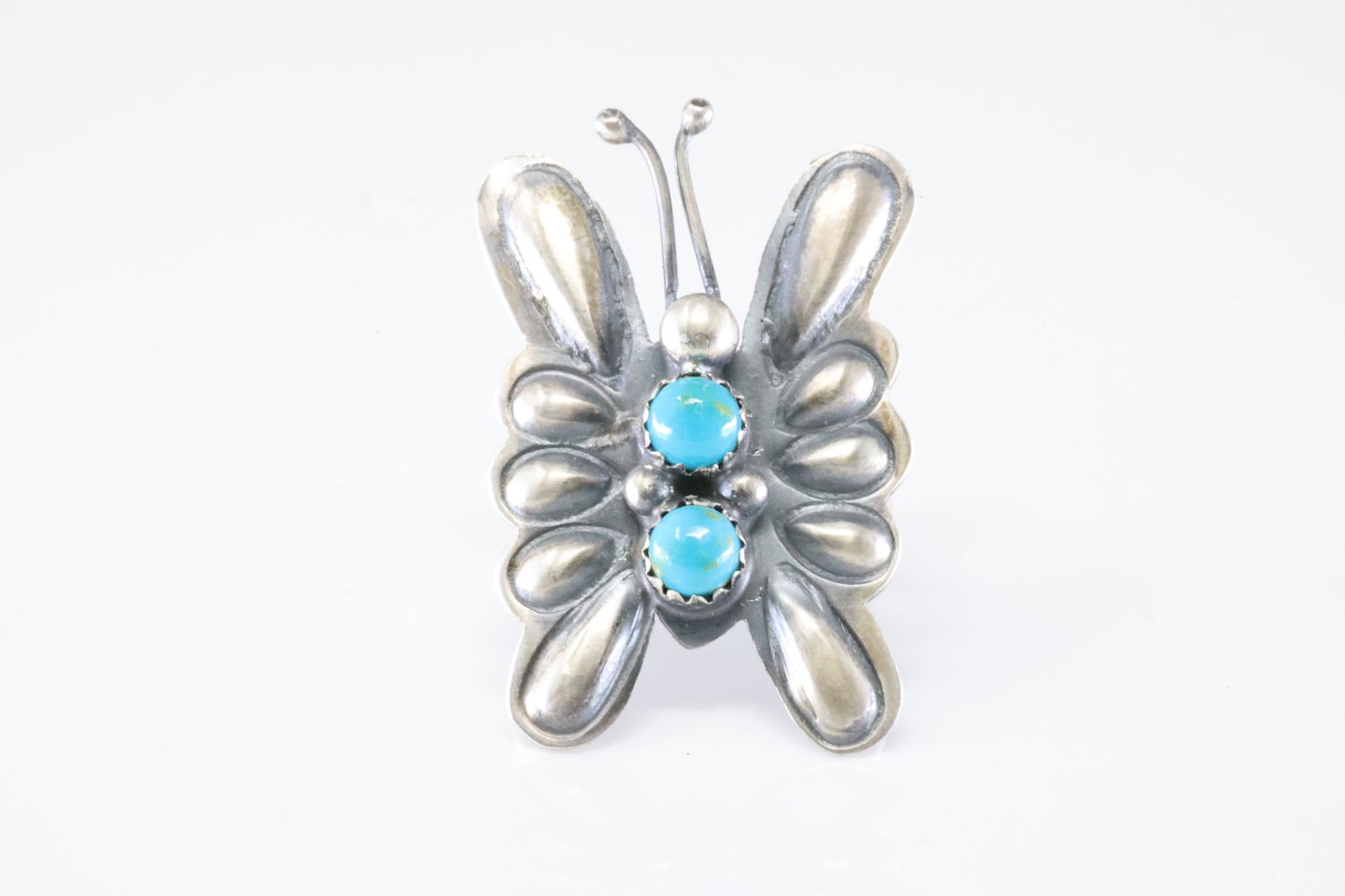 Native American Navajo Sterling Silver Turquoise Butterfly Ring By T.Yazzie.: This is a Native American Navajo Sterling Silver Turquoise Butterfly Ring By T.Yazzie. Stamp T Yazzie. Ring Size: 8.00.