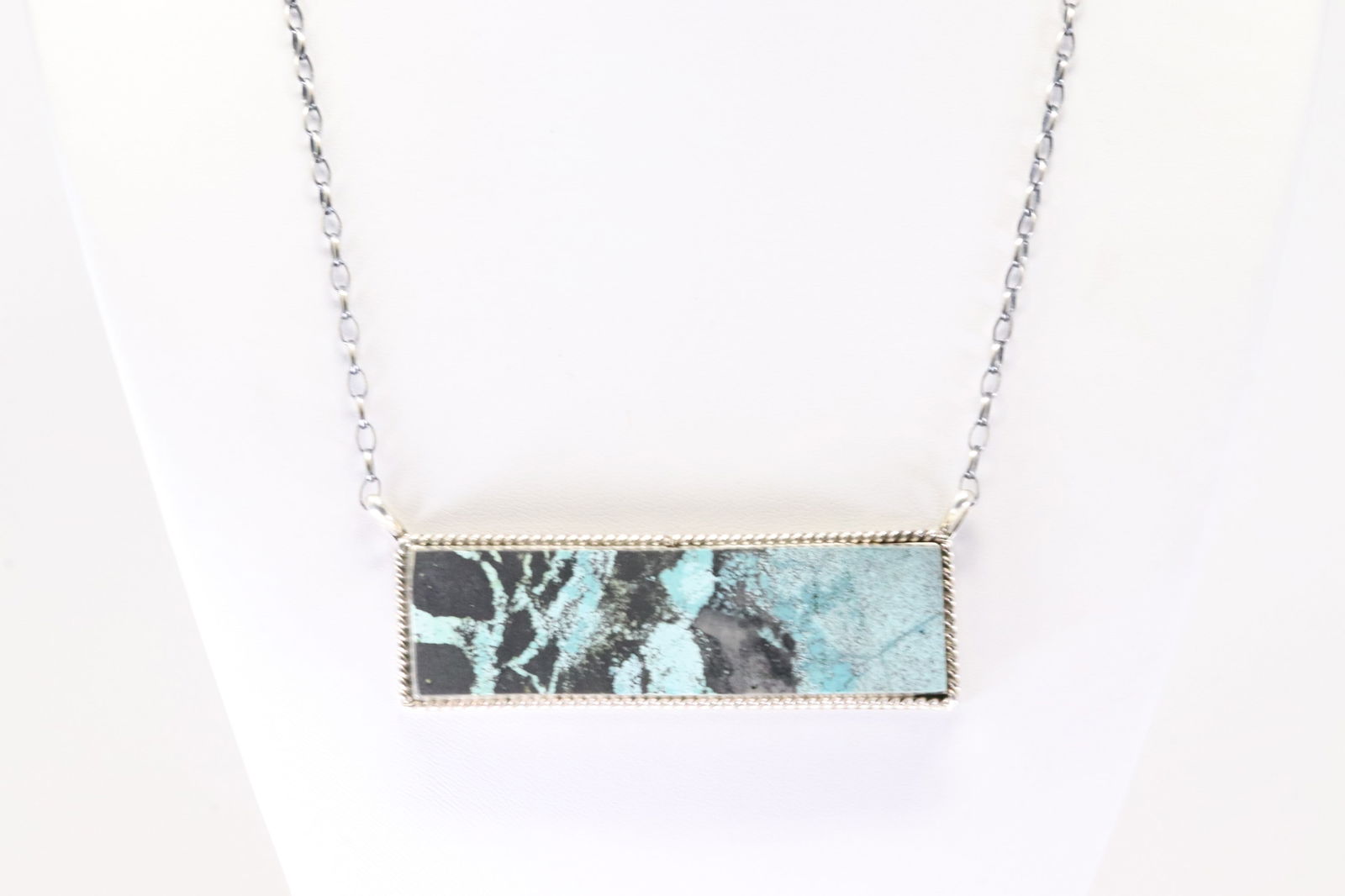 Native American Navajo Sterling Silver Number 8 Turquoise Necklace By Brandon Etcitty.: This is a Native American Navajo Sterling Silver Number 8 Turquoise Necklace By Brandon Etcitty. Stamp BE. Necklace Length: 16.00.