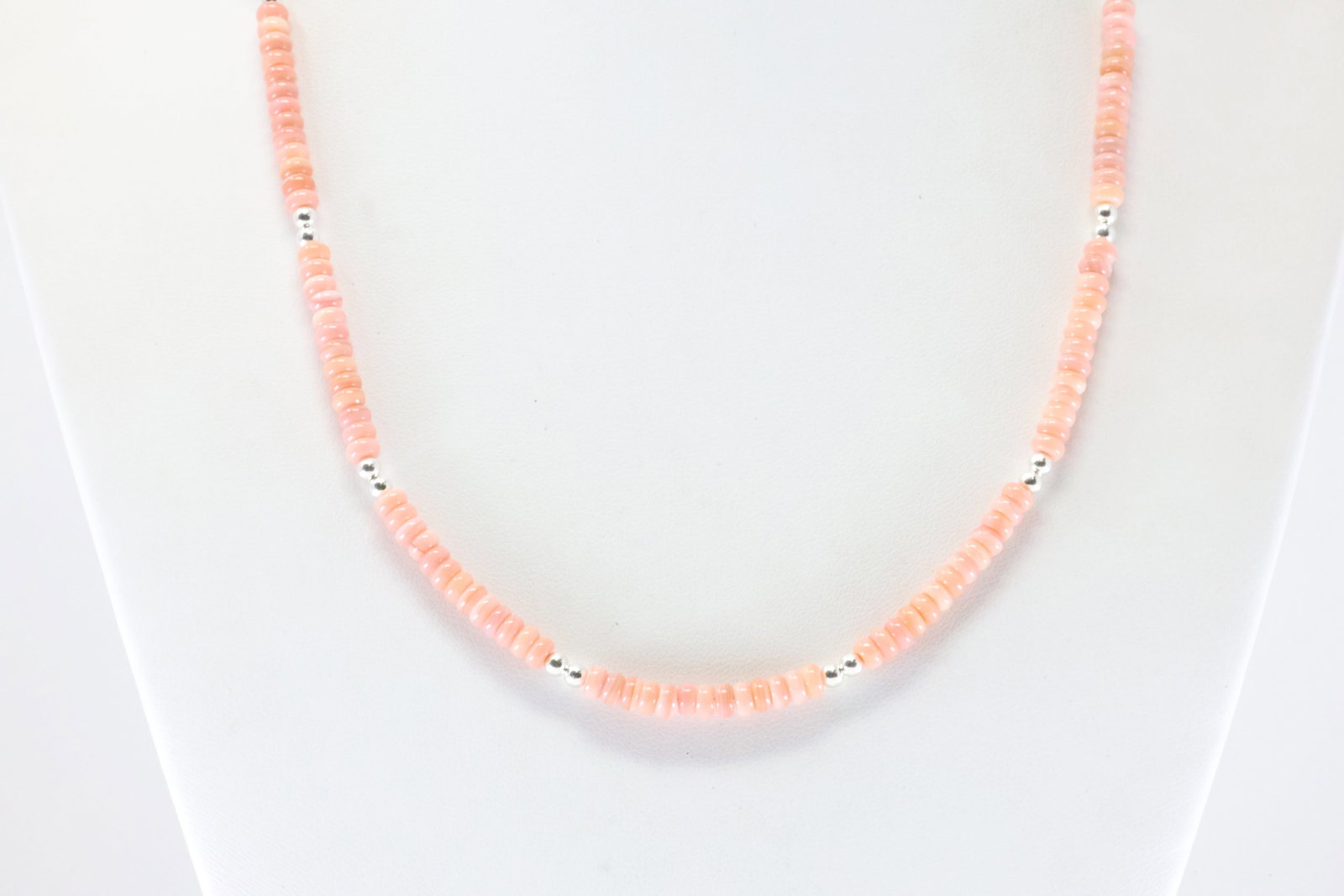 America Sterling Silver Pearl Beaded / Pink Conch Shell Necklace. (1 of 3)