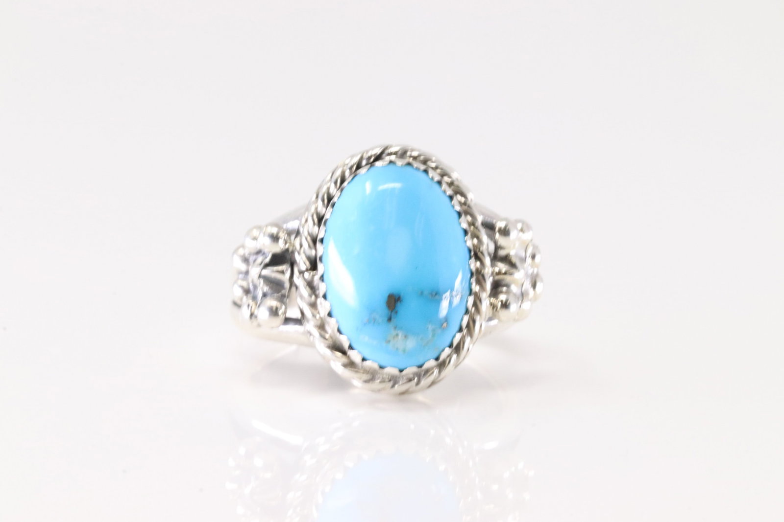 Native America Navajo Sterling Silver Turquoise Ring By Sheena Jack. From R.B Company.: This is a Native America Navajo Sterling Silver Turquoise Ring By Sheena Jack. From R.B Company. Stamp By R.B Company. Ring Size: 6.00.