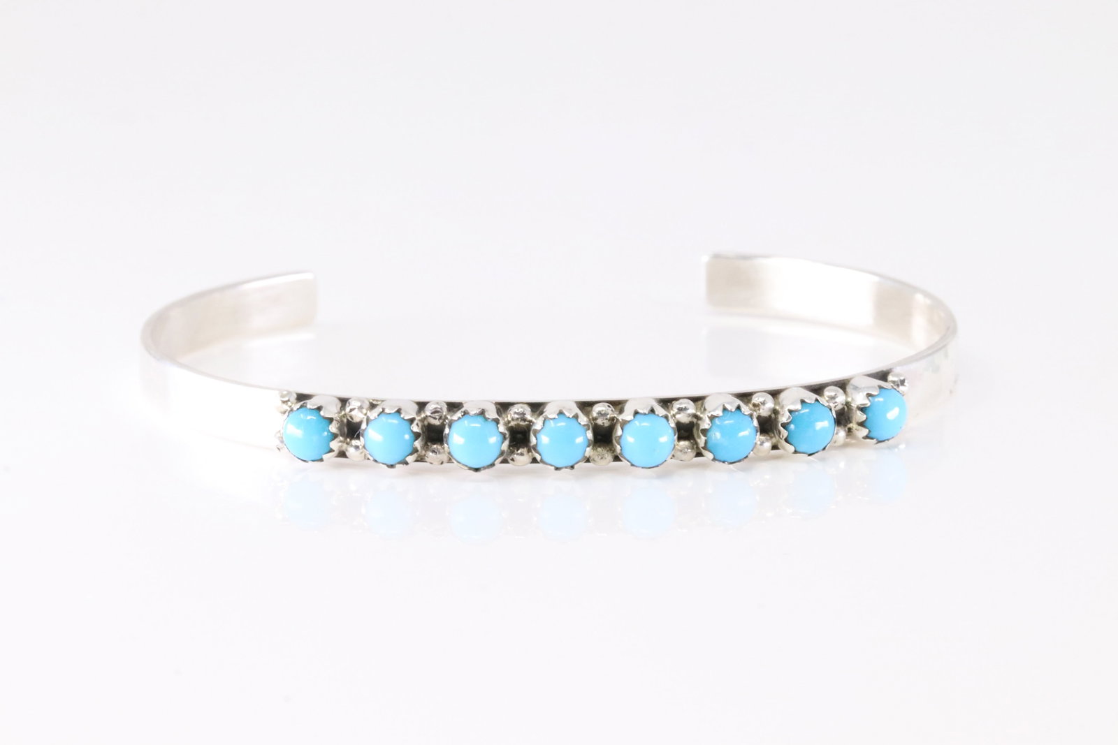 Native America Navajo Sterling Silver Turquoise Bracelet Cuff By GP.: This is a Native America Navajo Sterling Silver Turquoise Bracelet Cuff By GP. Stamp GP.