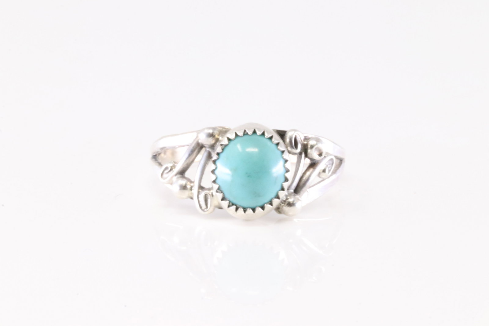 America Sterling Silver Turquoise Ring. (1 of 3)
