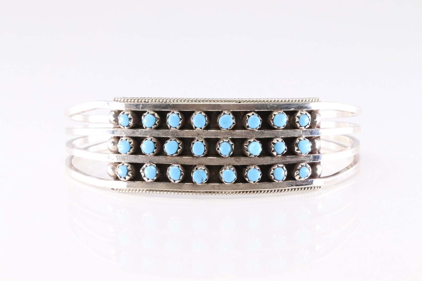 Native America Zuni Sterling Silver Kingman Turquoise Bracelet Cuff By Suzie Livigston. (1 of 4)