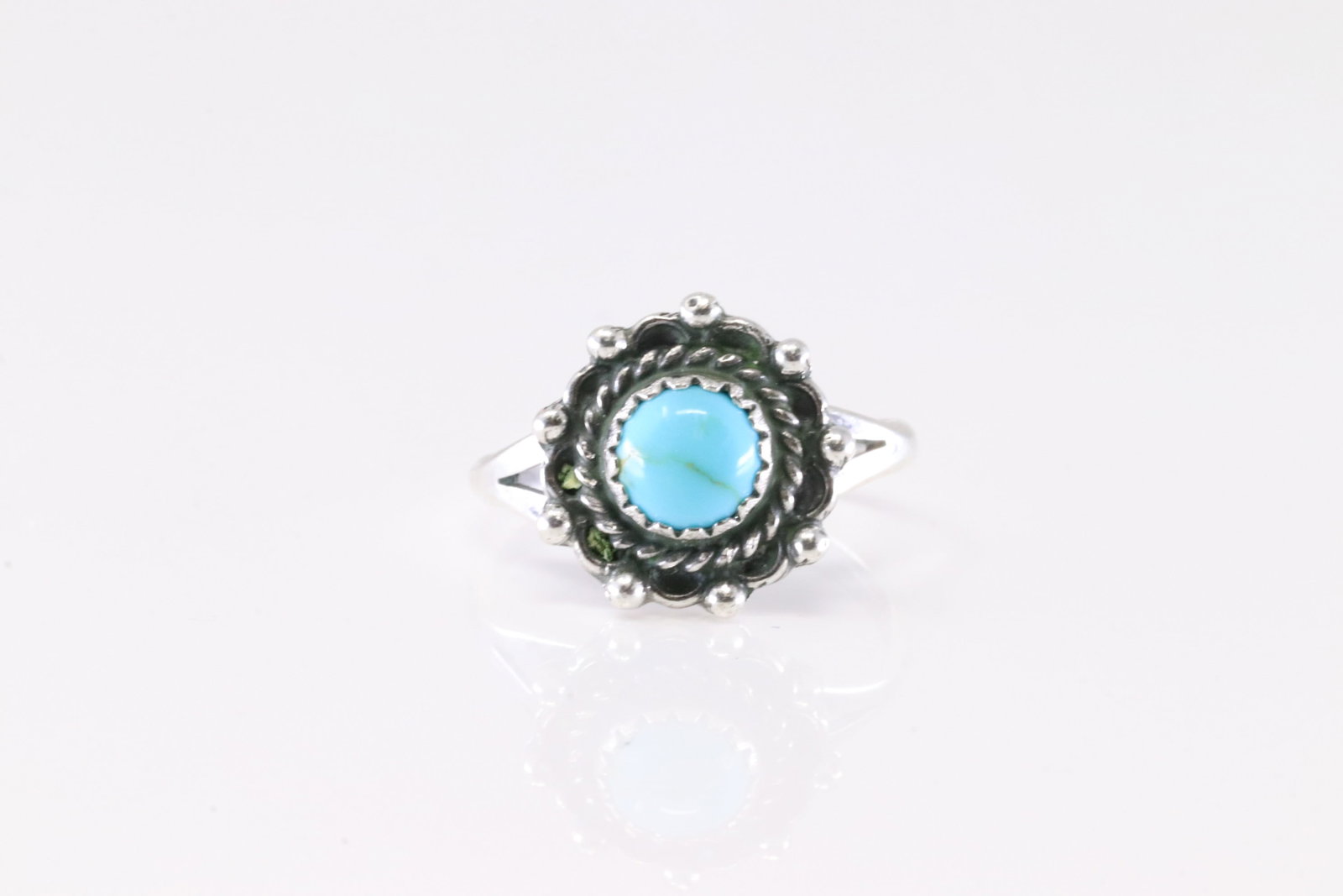America Sterling Silver Turquoise Ring. (1 of 3)