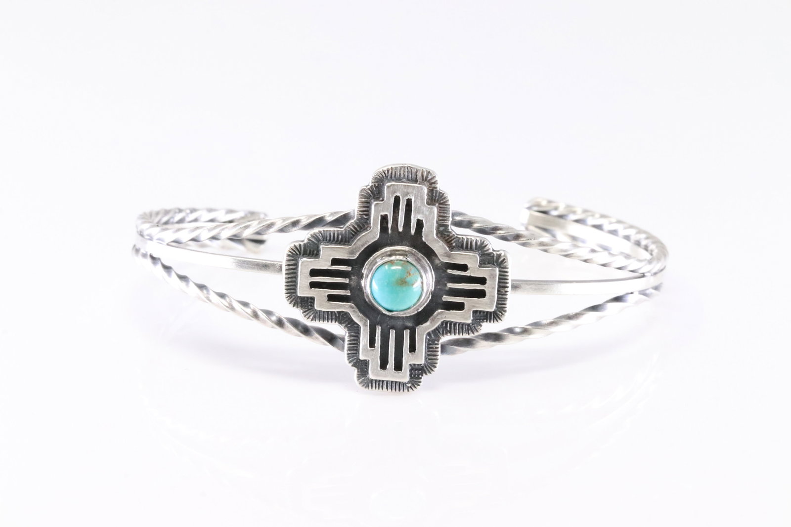 America Sterling Silver Turquoise Cross Bracelet Cuff. (1 of 4)