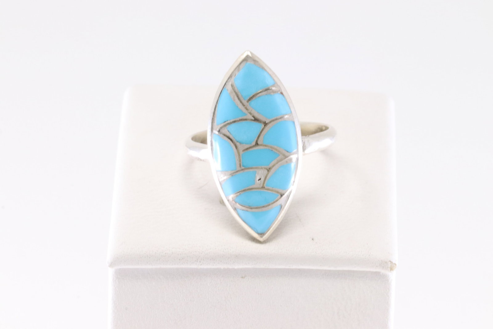 Native America Zuni Sterling Silver Turquoise Inlay Ring By O.Leekya. (1 of 4)