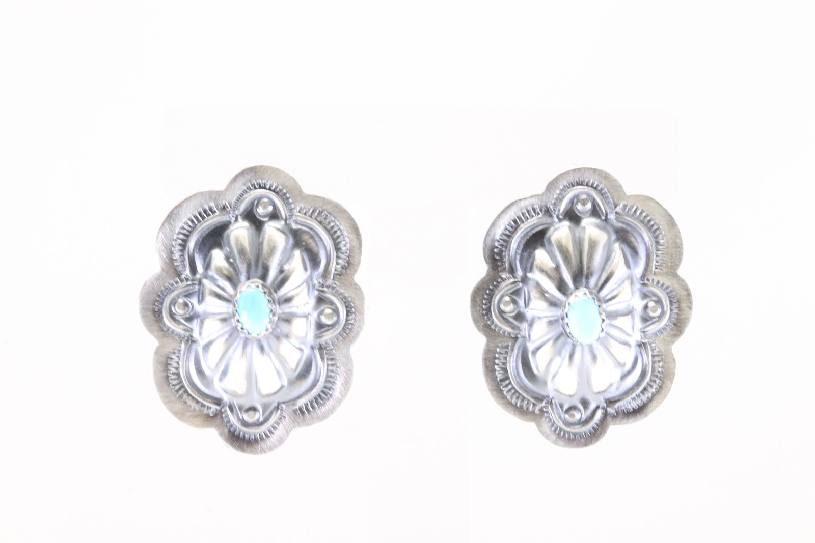 American Sterling Silver Turquoise Conch Post Earring's.: This is a American Sterling Silver Turquoise Conch Post Earring's.
