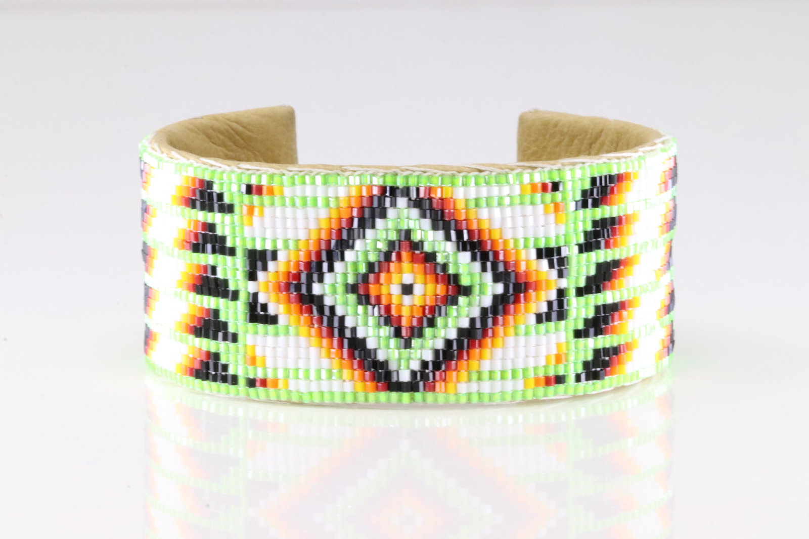 America Sterling Silver Multi-Color Stone Leather Bracelet Cuff.: This is a America Sterling Silver Multi-Color Stone Leather Bracelet Cuff.