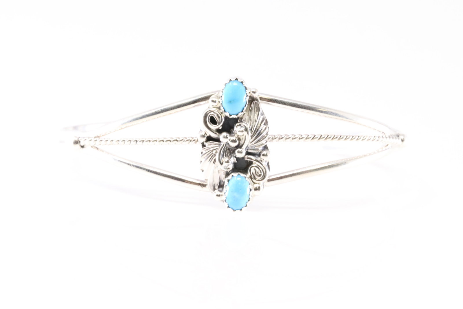 America Sterling Silver Turquoise Bracelet Floral Cuff.: This is a America Sterling Silver Turquoise Bracelet Floral Cuff.