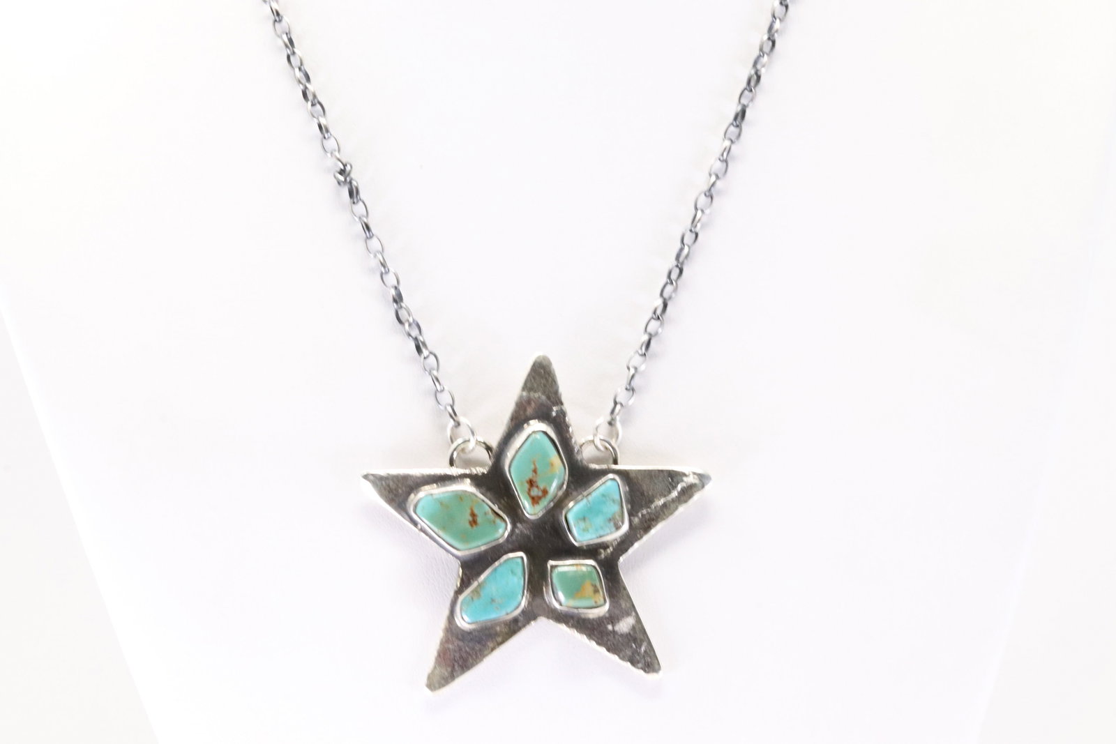 Native America Zuni Sterling Silver Turquoise Star Necklace By Jude Candelaria.: This is a Native America Zuni Sterling Silver Turquoise Star Necklace By Jude Candelaria. Stamp Jude Candelaria. Necklace Length: 16.00.