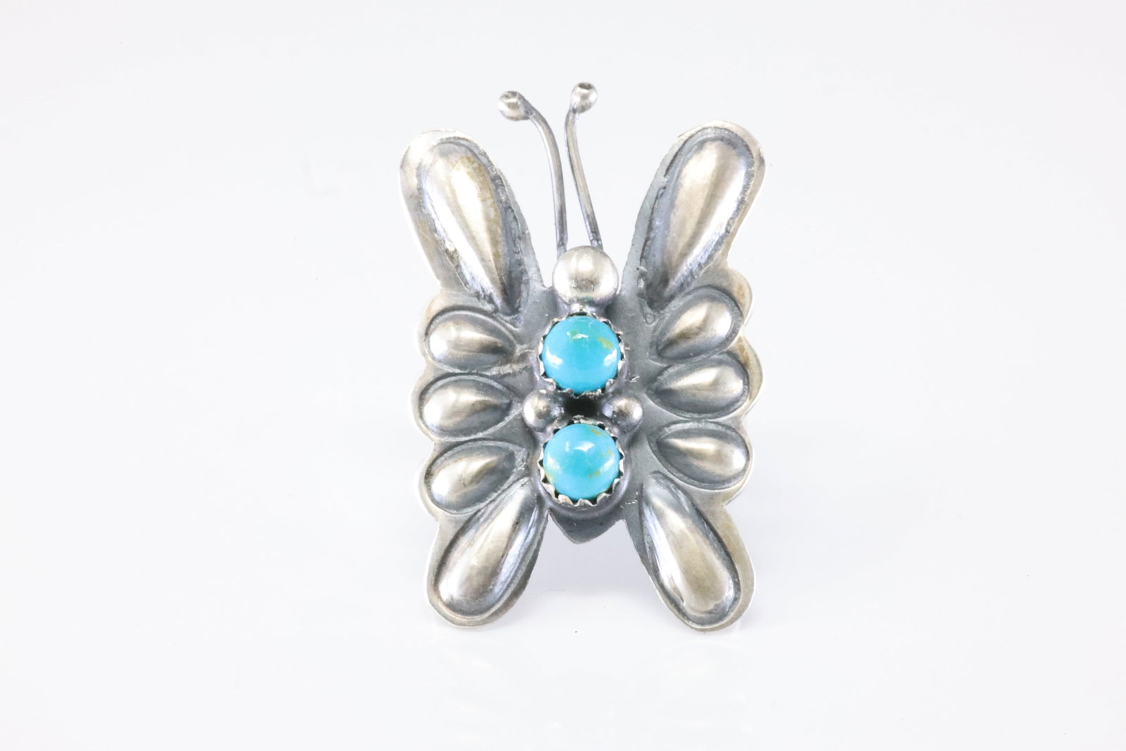 Native American Navajo Sterling Silver Turquoise Butterfly Ring By T.Yazzie.: This is a Native American Navajo Sterling Silver Turquoise Butterfly Ring By T.Yazzie. Stamp T Yazzie. Ring Size: 8.00.