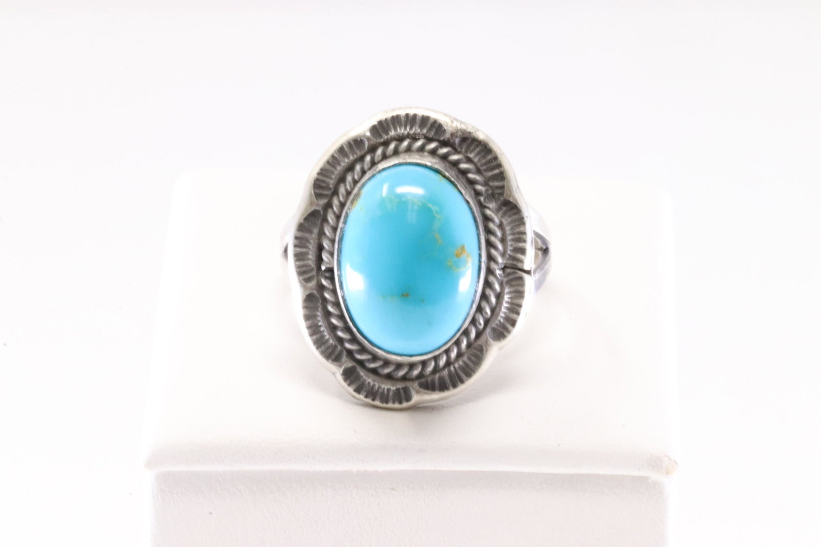 Native American Navajo Sterling Silver Turquoise Ring By Freda Martinez. (1 of 3)