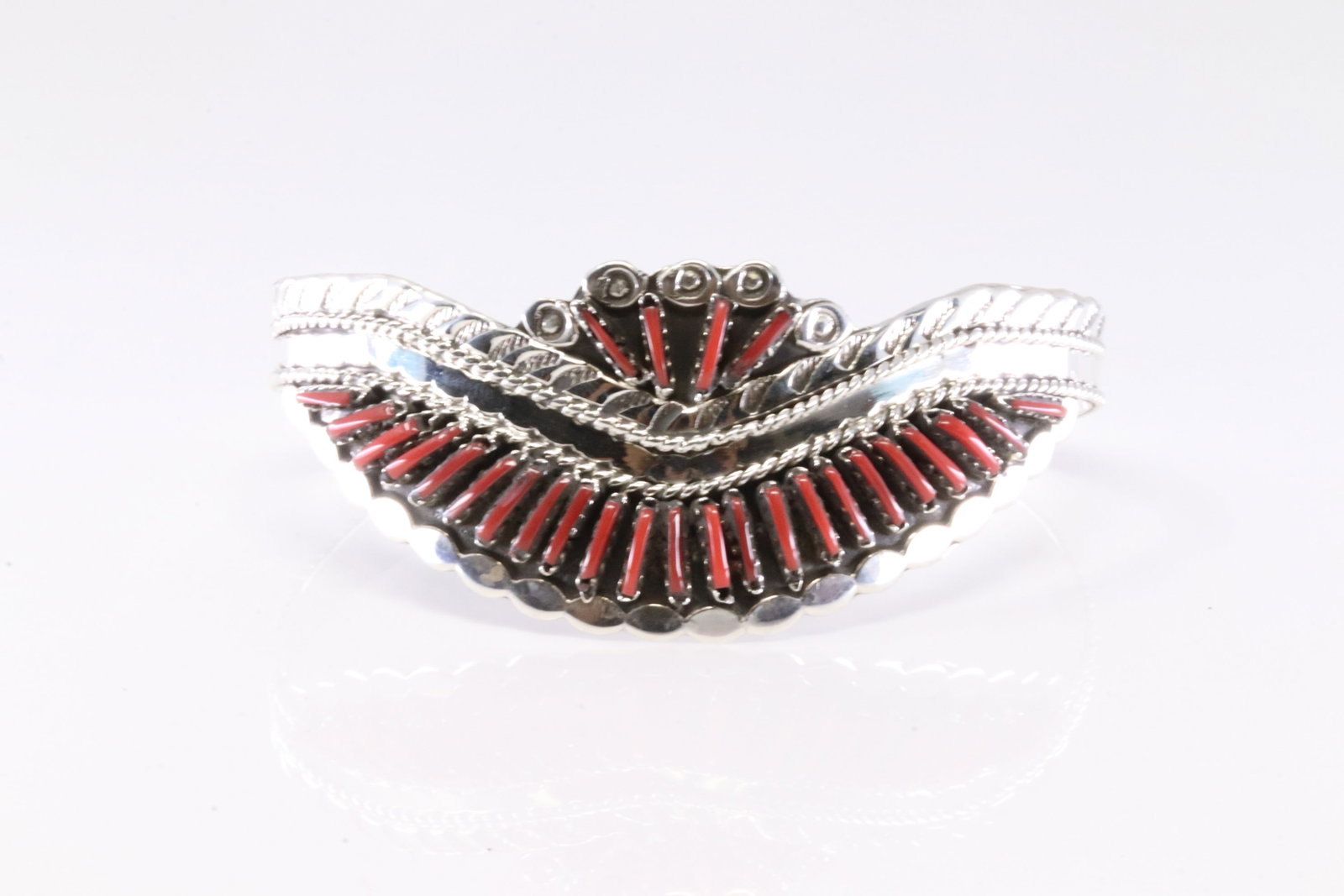 Native America Navajo Sterling Silver Coral Bracelet Cuff By Y.: This is a Native America Navajo Sterling Silver Coral Bracelet Cuff By Y.