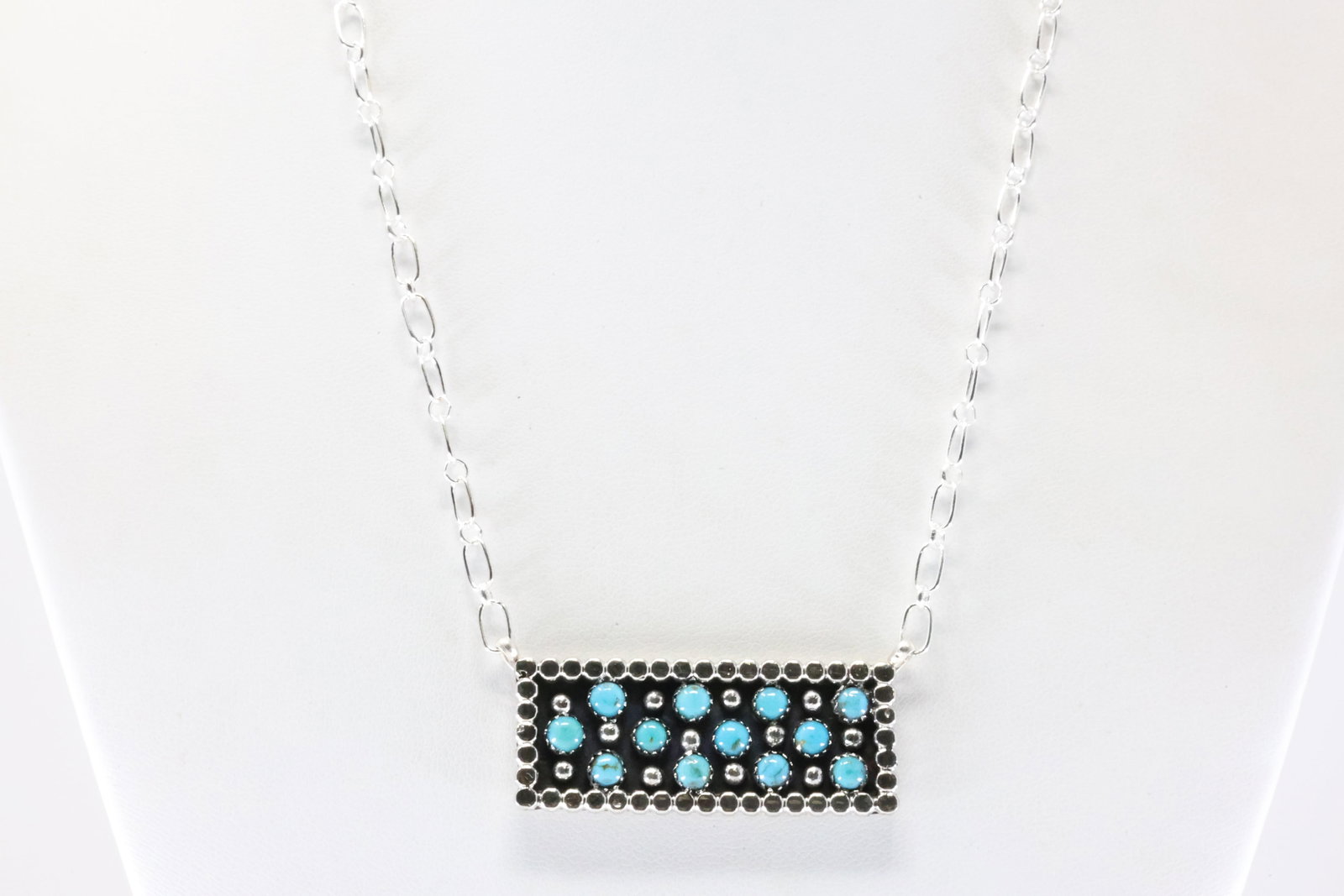 Native America Navajo Sterling Silver Turquoise Necklace By Kenny Lonjose.: This is a Native America Navajo Sterling Silver Turquoise Necklace By Kenny Lonjose. Stamp Z. Necklace length: 16.00"