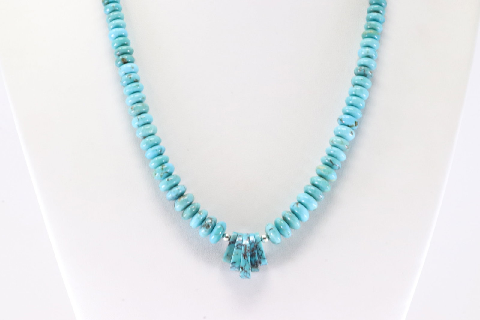 America Sterling Silver Turquoise Pearl Beaded Necklace. (1 of 3)